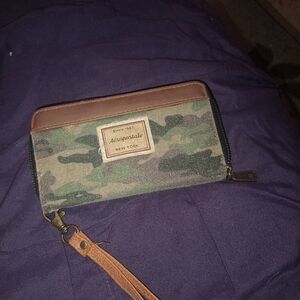 Aeropostale wallet